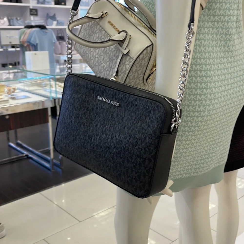 Michael Kors Jet Set Item Large East West Zip Crossbody Black - Picture 7 of 16